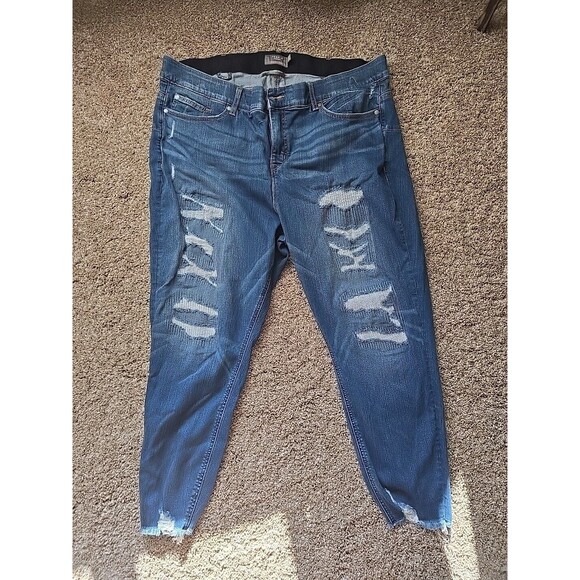 24R  Torrid Women Plus Size Blue Distressed Stretch Denim Jeans - Picture 1 of 12
